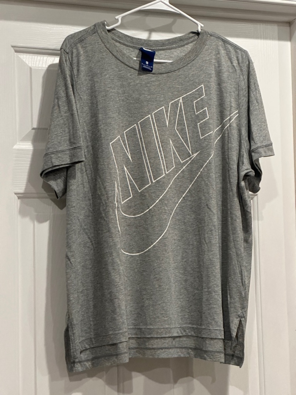 Nike Heather Gray Graphic Logo Tee